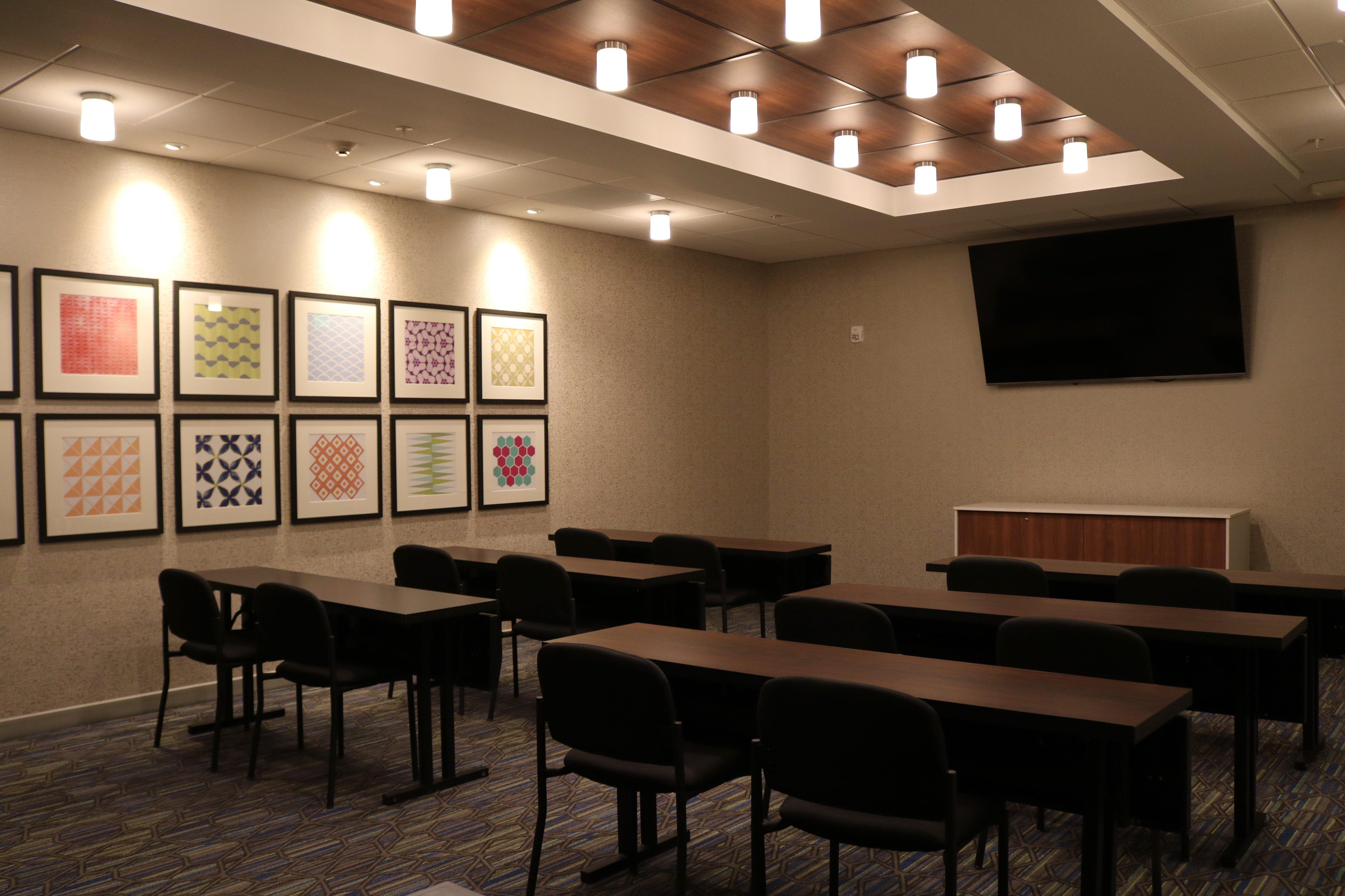 Holiday Inn Express & Suites - Portland Airport - Cascade Stn By Ihg Exterior foto